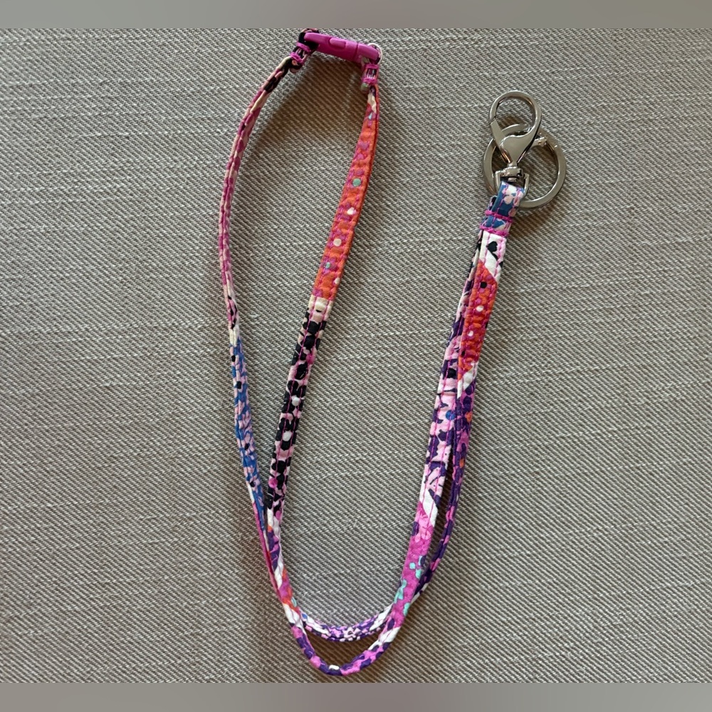 Vera Bradley 🩷🧡Modern Medley cotton lanyard